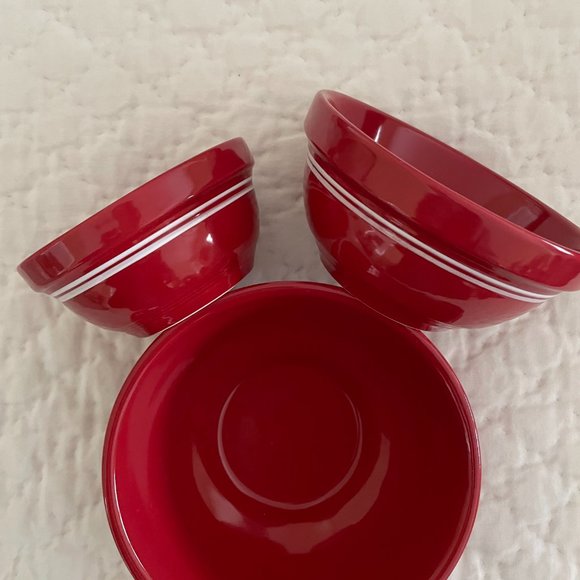 Set of Three Nesting Bowls - Picture 6 of 7